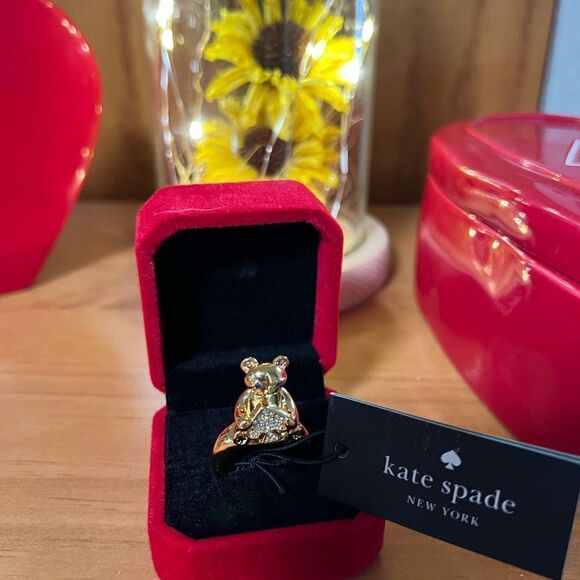 NWT Kate Spade Gold ‘Oh What Fun” Teddybear RingSize 8 - Picture 5 of 8